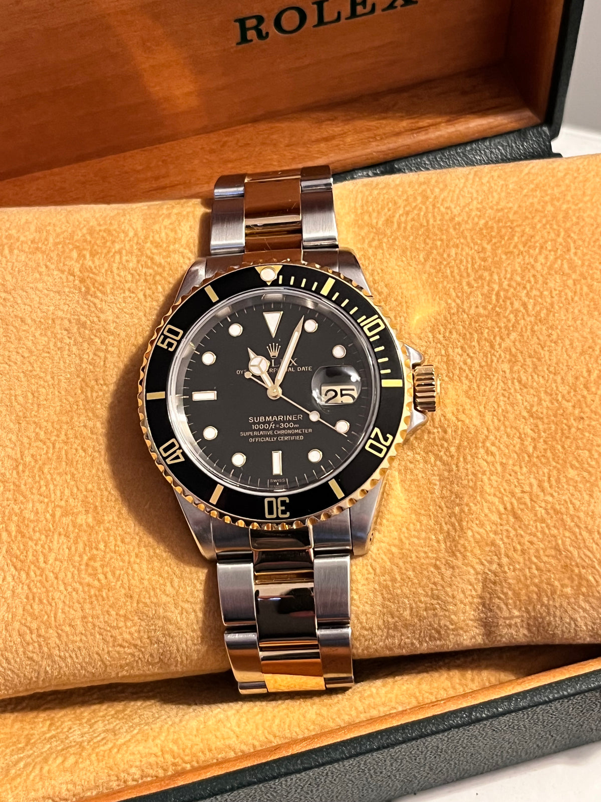 2000 Rolex Submariner 16613