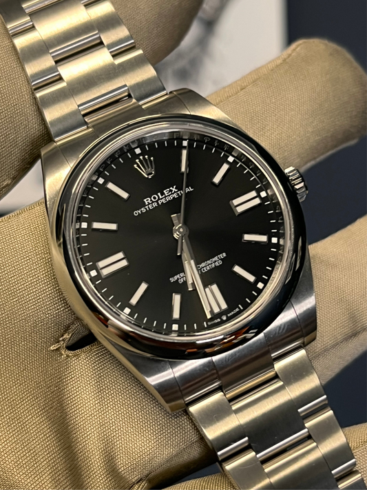 2024 OP41 Black