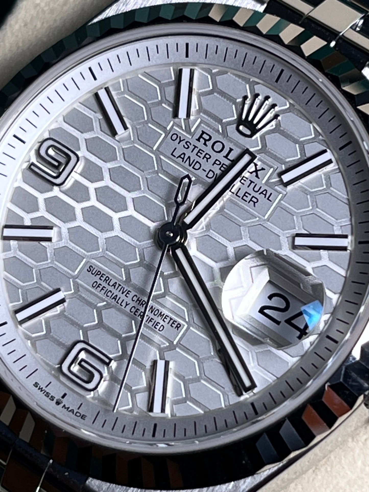 2026 36mm Land Dweller